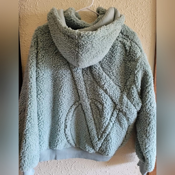 Victoria's Secret Jackets & Blazers - Victoria Secret Sherpa Hoodie